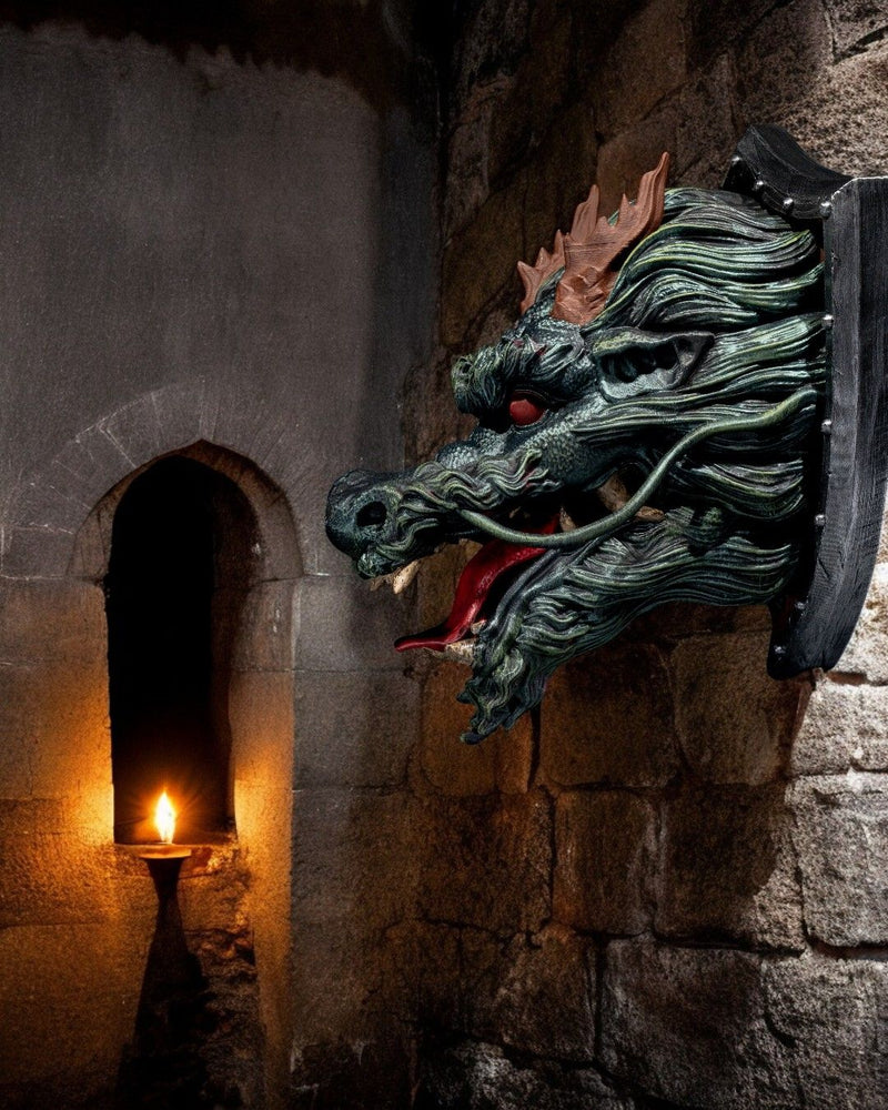 <p><strong>Drachen & Fantasy</strong></p>